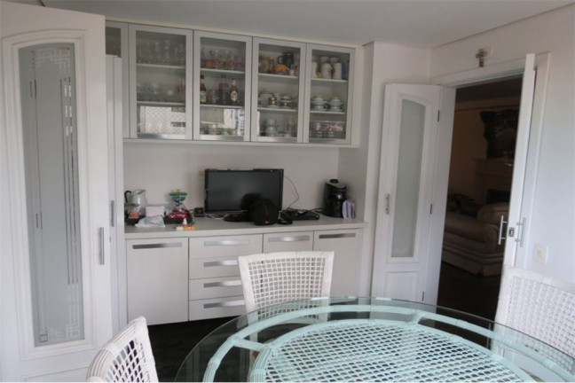 Imagem Apartamento com 1 Quarto à Venda, 200 m² em Moema - São Paulo Imagem Apartamento com 1 Quarto à Venda, 200 m² em Moema - São Paulo