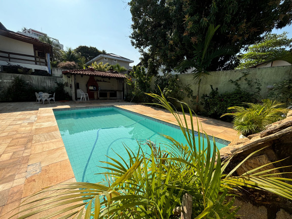 Imagem Casa com 4 Quartos à Venda, 468 m² em Barra Da Tijuca - Rio De Janeiro Imagem Casa com 4 Quartos à Venda, 468 m² em Barra Da Tijuca - Rio De Janeiro