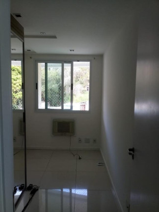 Imagem Imóvel com 2 Quartos à Venda, 80 m² em São Francisco - Niterói Imagem Imóvel com 2 Quartos à Venda, 80 m² em São Francisco - Niterói