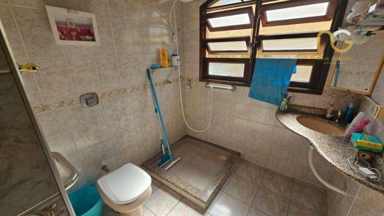 Imagem Casa com 3 Quartos à Venda, 165 m² em Canto Do Forte - Praia Grande Imagem Casa com 3 Quartos à Venda, 165 m² em Canto Do Forte - Praia Grande