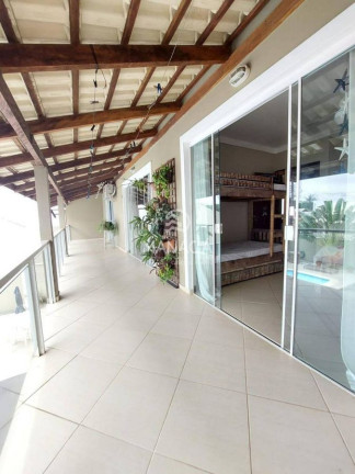Imagem Sobrado com 3 Quartos à Venda, 300 m² em Itacolomi - Balneário Piçarras Imagem Sobrado com 3 Quartos à Venda, 300 m² em Itacolomi - Balneário Piçarras