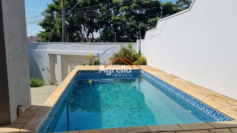 Imagem Casa com 3 Quartos à Venda, 130 m² em Jardim Nossa Senhora Das Graças - Mogi Mirim Imagem Casa com 3 Quartos à Venda, 130 m² em Jardim Nossa Senhora Das Graças - Mogi Mirim