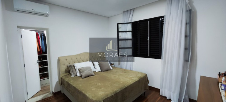 Imagem Casa com 3 Quartos à Venda, 124 m² em Vila São Lúcio - Botucatu Imagem Casa com 3 Quartos à Venda, 124 m² em Vila São Lúcio - Botucatu