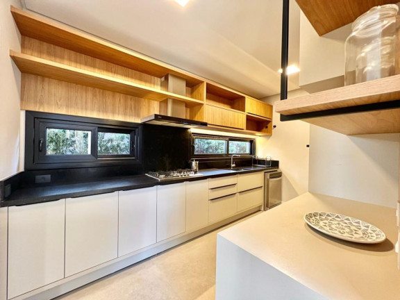 Imagem Casa com 5 Quartos à Venda,  em -- - Xangri-la