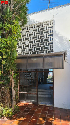 Sobrado com 2 Quartos à Venda, 400 m² em Pacaembu - São Paulo