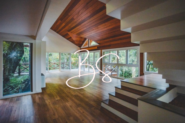 Imagem Casa com 4 Quartos à Venda, 1.146 m² em Centro - Gramado Imagem Casa com 4 Quartos à Venda, 1.146 m² em Centro - Gramado