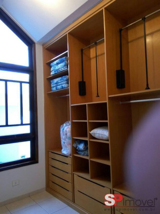Imagem Casa com 4 Quartos à Venda, 300 m² em City América - São Paulo Imagem Casa com 4 Quartos à Venda, 300 m² em City América - São Paulo