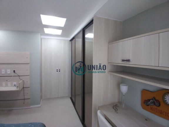 Imagem Cobertura com 3 Quartos à Venda, 300 m² em Piratininga - Niterói