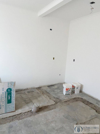 Imagem Casa com 2 Quartos à Venda, 130 m² em Vila Moreira - São Paulo Imagem Casa com 2 Quartos à Venda, 130 m² em Vila Moreira - São Paulo