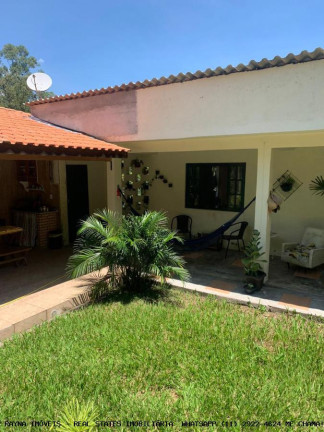 Chácara à Venda, 639 m² em Aralu - Santa Isabel