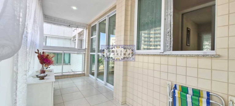 Imagem Apartamento com 2 Quartos à Venda ou Locação, 70 m² em Barra Da Tijuca - Rio De Janeiro Imagem Apartamento com 2 Quartos à Venda ou Locação, 70 m² em Barra Da Tijuca - Rio De Janeiro