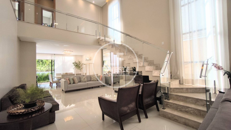 Imagem Casa de Condomínio com 4 Quartos à Venda, 487 m² em Jardins Madri - Goiânia Imagem Casa de Condomínio com 4 Quartos à Venda, 487 m² em Jardins Madri - Goiânia