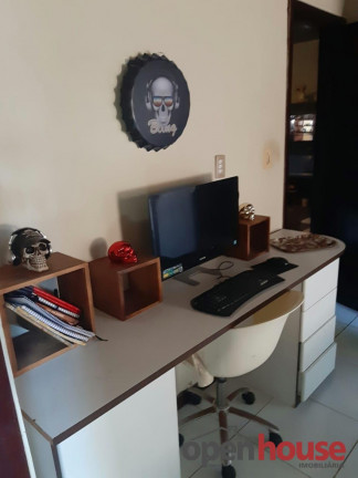 Imagem Casa com 3 Quartos à Venda, 249 m² em Capim Macio - Natal Imagem Casa com 3 Quartos à Venda, 249 m² em Capim Macio - Natal