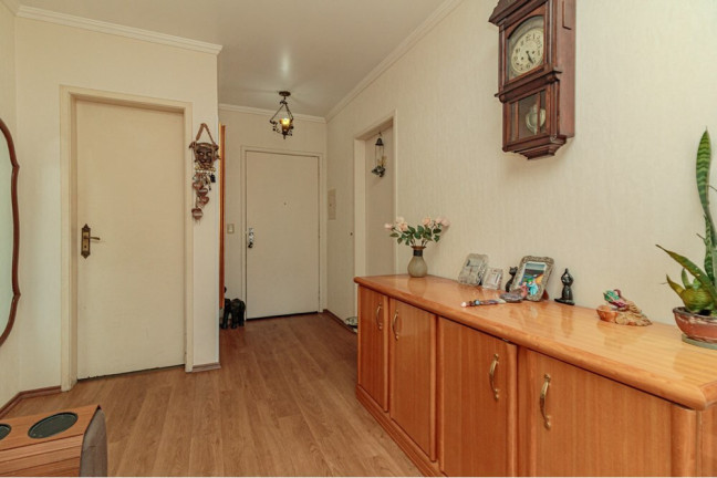 Imagem Apartamento com 1 Quarto à Venda, 46 m² em Passo Da Areia - Porto Alegre