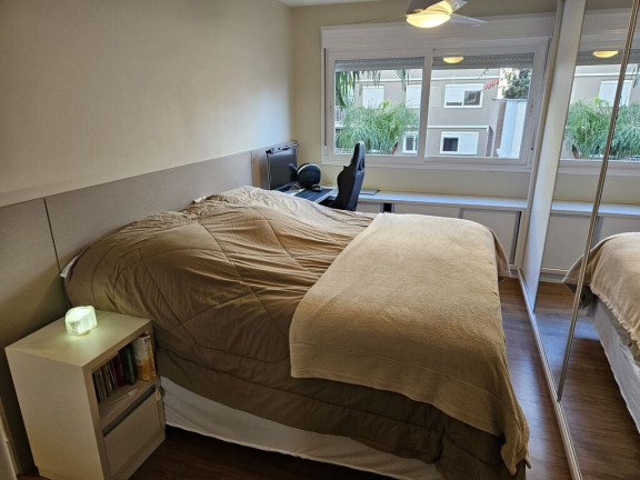 Imagem Imóvel com 3 Quartos à Venda, 90 m² em Jardim Sabará - Porto Alegre Imagem Imóvel com 3 Quartos à Venda, 90 m² em Jardim Sabará - Porto Alegre