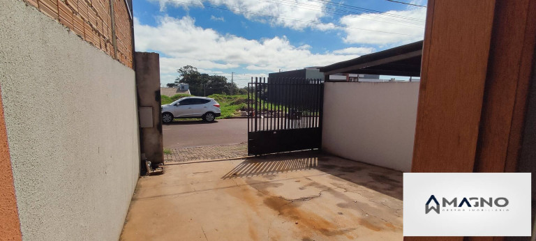 Imagem Casa com 2 Quartos à Venda, 100 m² em Esmeralda - Cascavel