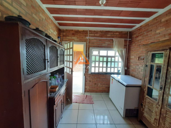 Imagem Chácara com 3 Quartos à Venda, 2.680 m² Imagem Chácara com 3 Quartos à Venda, 2.680 m²