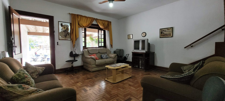 Imagem Imóvel com 2 Quartos à Venda, 236 m² em Centro - Itapevi Imagem Imóvel com 2 Quartos à Venda, 236 m² em Centro - Itapevi