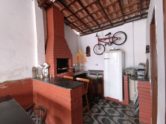 Imagem Casa com 3 Quartos à Venda, 145 m² Imagem Casa com 3 Quartos à Venda, 145 m²