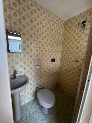 Imagem Casa com 1 Quarto para Alugar,  em Taboão - Diadema