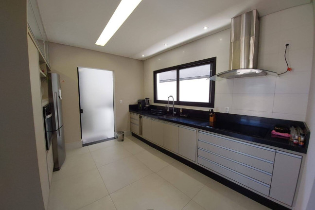Imagem Casa com 3 Quartos à Venda, 366 m² em Bairro Do Grama - Caçapava Imagem Casa com 3 Quartos à Venda, 366 m² em Bairro Do Grama - Caçapava
