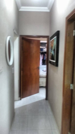 Imagem Casa com 2 Quartos à Venda, 388 m² em Jardim Carlos Gomes - Jundiaí