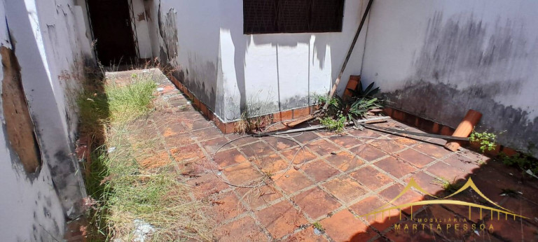 Imagem Casa com 3 Quartos à Venda, 161 m² em Candelária - Natal