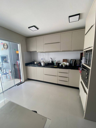Imagem Casa com 2 Quartos à Venda, 103 m² em São João Do Rio Vermelho - Florianópolis