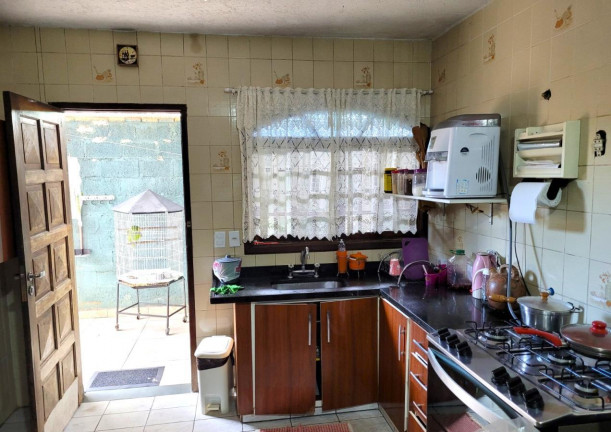 Imagem Casa com 4 Quartos à Venda, 250 m² em Jordanópolis - Arujá Imagem Casa com 4 Quartos à Venda, 250 m² em Jordanópolis - Arujá