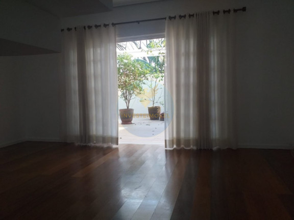 Imagem Casa de Condomínio com 4 Quartos à Venda, 239 m² em Vila Santo Antônio - Cotia