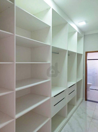 Imagem Casa com 3 Quartos à Venda, 181 m² em Aparecidinha - Sorocaba Imagem Casa com 3 Quartos à Venda, 181 m² em Aparecidinha - Sorocaba