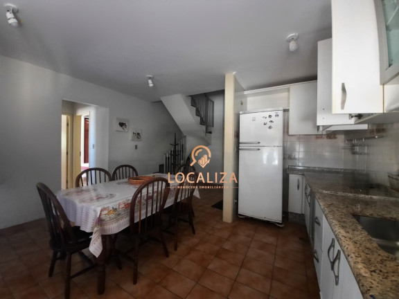 Imagem Imóvel com 3 Quartos à Venda, 120 m² em Praia Grande - Ubatuba Imagem Imóvel com 3 Quartos à Venda, 120 m² em Praia Grande - Ubatuba