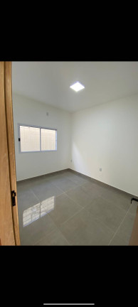 Imagem Casa com 3 Quartos à Venda, 85 m² em Goiânia Imagem Casa com 3 Quartos à Venda, 85 m² em Goiânia