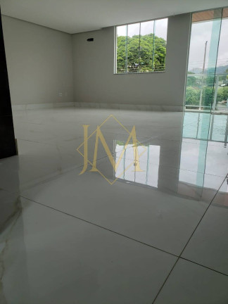 Imagem Cobertura com 3 Quartos à Venda, 250 m² em Quitandinha - Timóteo Imagem Cobertura com 3 Quartos à Venda, 250 m² em Quitandinha - Timóteo