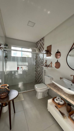 Imagem Casa com 4 Quartos à Venda, 250 m² em Centro - Barra Dos Coqueiros Imagem Casa com 4 Quartos à Venda, 250 m² em Centro - Barra Dos Coqueiros