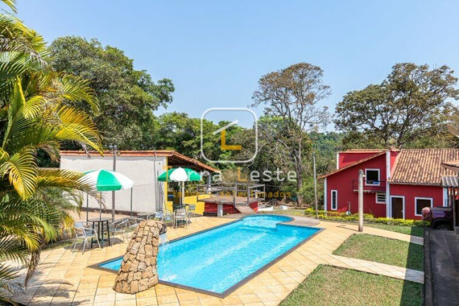 Imóvel Comercial à Venda, 144 m² em Marques - Brumadinho