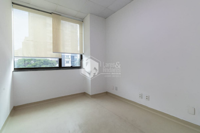 Imagem Sala Comercial à Venda, 286 m² em Moema - São Paulo Imagem Sala Comercial à Venda, 286 m² em Moema - São Paulo