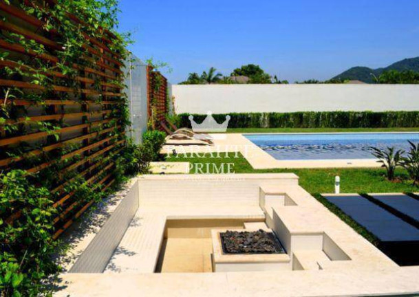 Imagem Casa com 6 Quartos à Venda, 1.982 m² em Acapulco - Guarujá Imagem Casa com 6 Quartos à Venda, 1.982 m² em Acapulco - Guarujá