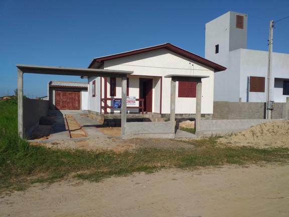 Imagem Casa com 2 Quartos à Venda, 56 m² em Zona Sul - Balneário Rincão Imagem Casa com 2 Quartos à Venda, 56 m² em Zona Sul - Balneário Rincão