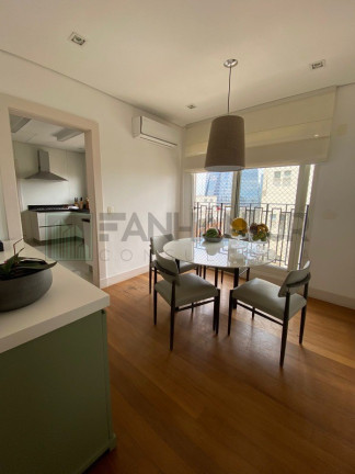 Imagem Imóvel com 3 Quartos à Venda, 367 m² em Itaim Bibi - São Paulo Imagem Imóvel com 3 Quartos à Venda, 367 m² em Itaim Bibi - São Paulo
