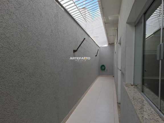 Imagem Casa com 3 Quartos à Venda, 200 m² Imagem Casa com 3 Quartos à Venda, 200 m²