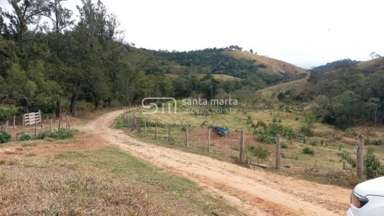 Imagem Imóvel com 1 Quarto à Venda, 1.573.000 m² em Três Barras - Cachoeira Paulista Imagem Imóvel com 1 Quarto à Venda, 1.573.000 m² em Três Barras - Cachoeira Paulista