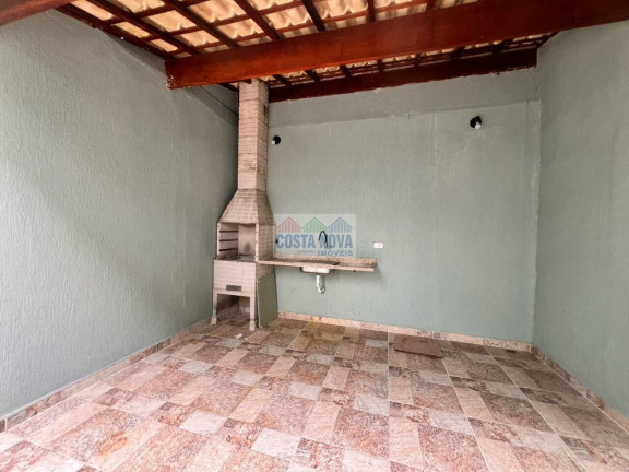 Imagem Casa com 2 Quartos à Venda, 133 m² Imagem Casa com 2 Quartos à Venda, 133 m²