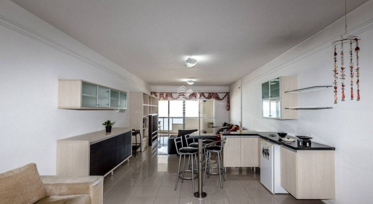 Imagem Apartamento com 3 Quartos à Venda,  em Centro - Balneário Camboriú
