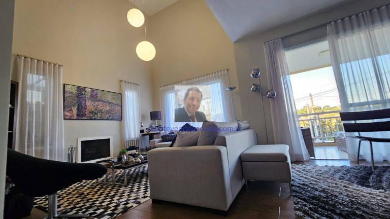 Imagem Casa com 4 Quartos à Venda, 332 m² em Barueri Imagem Casa com 4 Quartos à Venda, 332 m² em Barueri