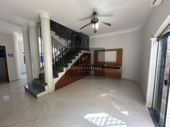Imagem Sobrado com 4 Quartos à Venda, 293 m² em Vila Mano - Ourinhos Imagem Sobrado com 4 Quartos à Venda, 293 m² em Vila Mano - Ourinhos