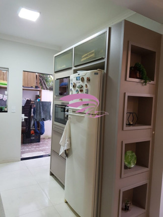 Imagem Casa com 3 Quartos à Venda, 110 m² em José Amandio - Bombinhas Imagem Casa com 3 Quartos à Venda, 110 m² em José Amandio - Bombinhas