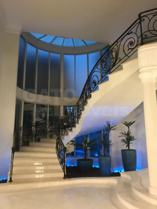 Imagem Casa com 8 Quartos à Venda, 1.718 m² em Alphaville - Santana De Parnaíba Imagem Casa com 8 Quartos à Venda, 1.718 m² em Alphaville - Santana De Parnaíba