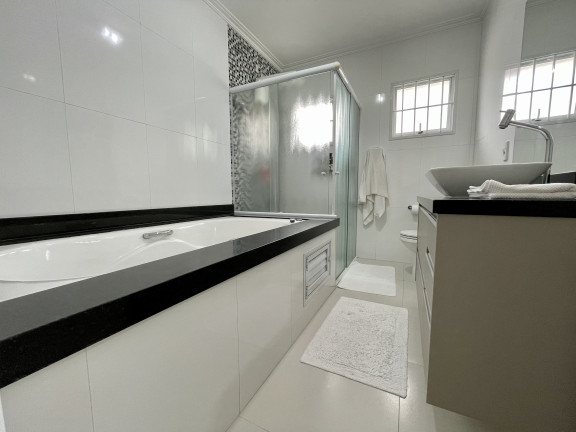 Imagem Casa com 3 Quartos à Venda, 431 m² em Cambuci - São Paulo Imagem Casa com 3 Quartos à Venda, 431 m² em Cambuci - São Paulo