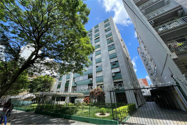 Imagem Apartamento com 3 Quartos à Venda, 92 m² em Santana - Porto Alegre Imagem Apartamento com 3 Quartos à Venda, 92 m² em Santana - Porto Alegre